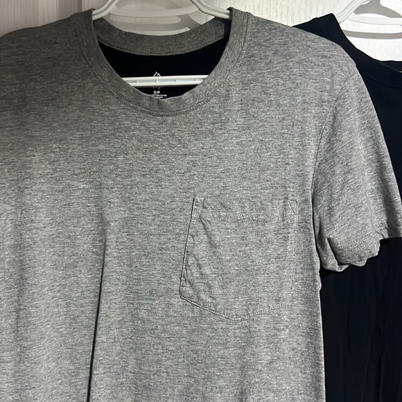 Men’s Small T-Shirts Grey and Black - Picture 3 of 6